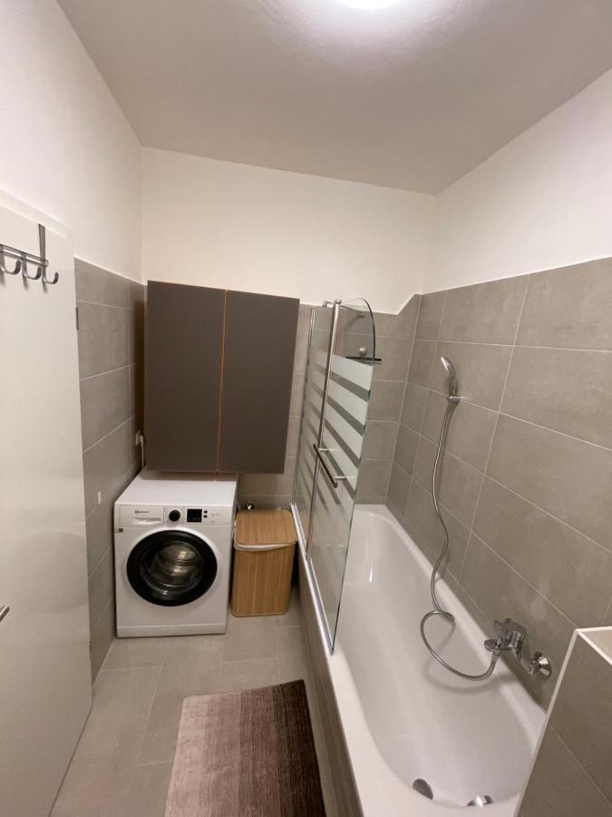 Ruhige Ferienwohnung روستوك المظهر الخارجي الصورة